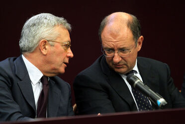 CONF STAMPA MANOVRA FINANZIARIA CONF STAMPA MANOVRA FINANZIARIA