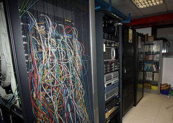 ISTITUTO DI GEOFISICA E VULCANOLOGIA ISTITUTO DI GEOFISICA E VULCANOLOGIA