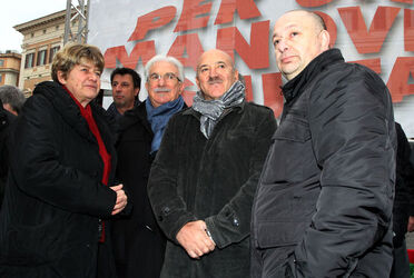 CONFERENZA STAMPA SINDACATI PER RIAPRIRE CONFRONTO CON IL GOVERNO