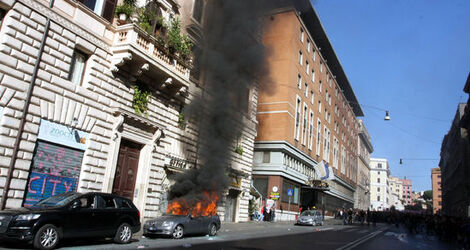 MANIFESTAZIONE INDIGNATOS MANIFESTAZIONE INDIGNATOS