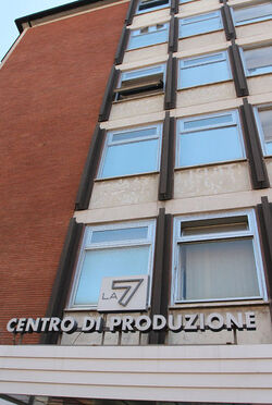 CONFERENZA STAMPA PRIMO ANNO TG LA 7 CONFERENZA STAMPA PRIMO ANNO TG LA 7