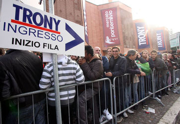APERTURA TRONY PONTE MILVIO