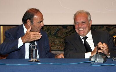 CONFERENZA STAMPA PORTA A PORTA CONFERENZA STAMPA PORTA A PORTA