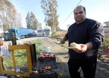 BLOCCO AUTOTRASPORTATORI