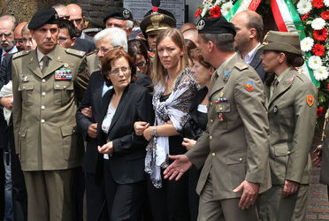 FUNERALI MILITARE UCCISO FUNERALI MILITARE UCCISO