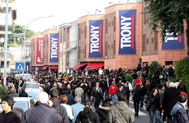 APERTURA TRONY PONTE MILVIO