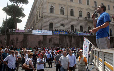 MANIFESTAZIONE TASSISTI