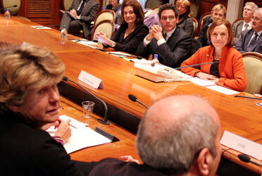 INCONTRO GOVERNO PARTI SOCIALI INCONTRO GOVERNO PARTI SOCIALI