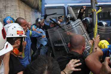 MANIFESTAZIONE OPERAI ALCOA