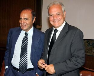 CONFERENZA STAMPA PORTA A PORTA CONFERENZA STAMPA PORTA A PORTA