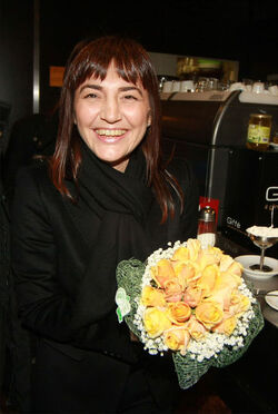 RENATA POLVERINI AL MERCATO