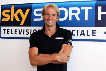 SQUADRA AZZURRA DEI GIORNALISTI SKY ALLE OLIMPIADI DI LONDRA 2012 SQUADRA AZZURRA DEI GIORNALISTI SKY ALLE OLIMPIADI DI LONDRA 2012