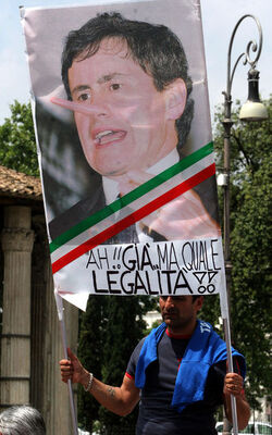MANIFESTAZIONE TASSISTI