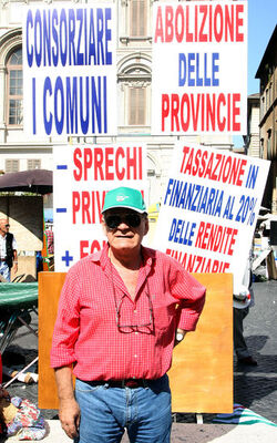 MANIFESTAZIONE CISL UIL CONTRO MANOVRA