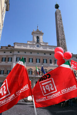MANIFESTAZIONE CONTRO MANOVRA FINANZIARIA MANIFESTAZIONE CONTRO MANOVRA FINANZIARIA
