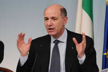 CONFERENZA STAMPA CONSIGLIO MINISTRI