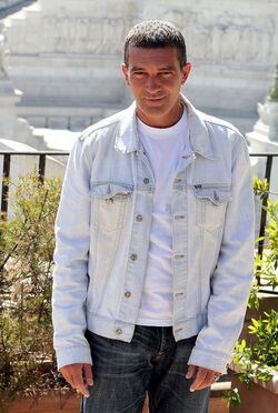 LA PELLE CHE ABITO LA PELLE CHE ABITO