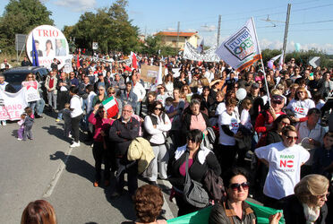 MANIFESTAZIONE DISCARICA RIANO ROMA MANIFESTAZIONE DISCARICA RIANO ROMA