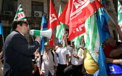 MANIFESTAZIONE LAVORATORI EDILI MANIFESTAZIONE LAVORATORI EDILI