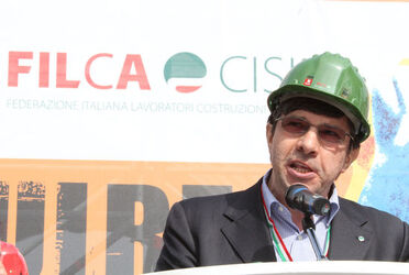 MANIFESTAZIONE EDILI CGIL CISL UIL