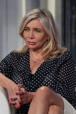 PUNTATA PORTA A PORTA