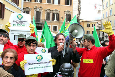 MANIFESTAZIONE VERDI CONTRO BERLUSCONI