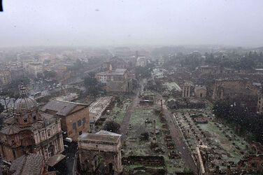 NEVE A ROMA NEVE A ROMA