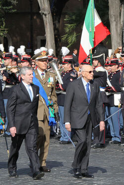 67 ANNIVERSARIO FESTA DELLA LIBERAZIONE DEPOSIZIONE CORONA ALLORO 67 ANNIVERSARIO FESTA DELLA LIBERAZIONE DEPOSIZIONE CORONA ALLORO