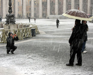 SAN PIETRO NEVE A ROMA