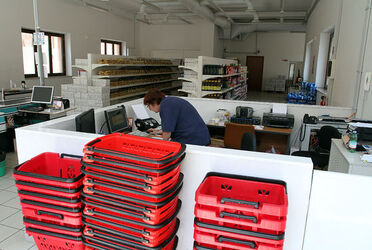 CONSEGNA CAMION CNA ALLA CARITAS CONSEGNA CAMION CNA ALLA CARITAS