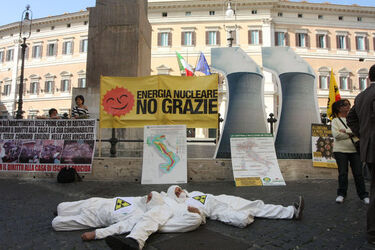 MAN VERDI CONTRO IL NUCLEARE