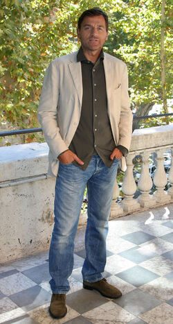 MEDIASET DOMENICA LIVE MEDIASET DOMENICA LIVE