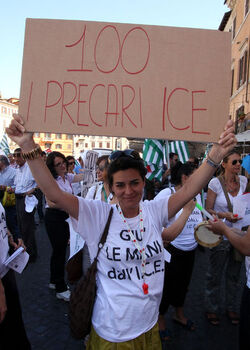 MANIFESTAZIONE CISL UIL CONTRO MANOVRA