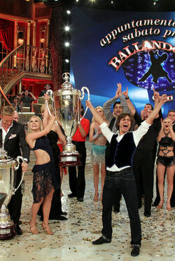 RAI FINALE DI BALLANDO CON LE STELLE 