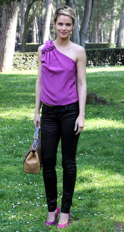 LA FINE E IL MIO INIZIO LA FINE E IL MIO INIZIO