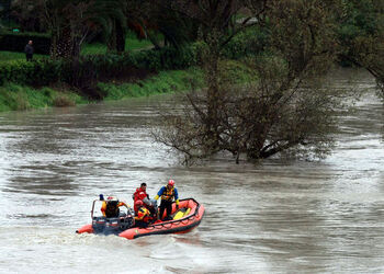 TEVERE IN PIENA