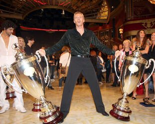 BALLANDO CON LE STELLE BALLANDO CON LE STELLE