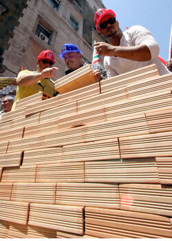 MANIFESTAZIONE LAVORATORI EDILI MANIFESTAZIONE LAVORATORI EDILI