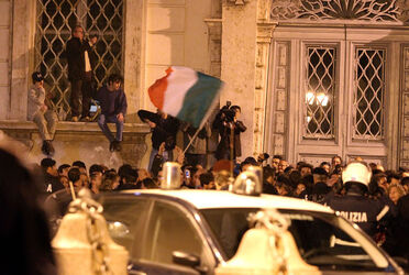 BERLUSCONI AL QUIRINALE PER DIMISSIONI BERLUSCONI AL QUIRINALE PER DIMISSIONI