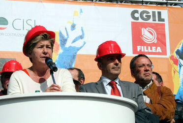 MANIFESTAZIONE EDILI CGIL CISL UIL