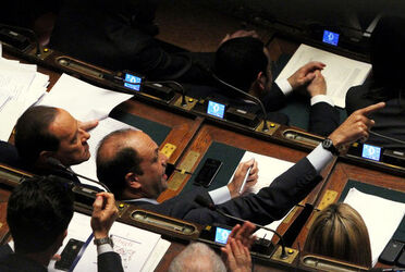 VOTO FIDUCIA ALLA CAMERA GOVERNO MARIO MONTI