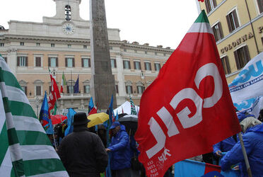 MONTECITORIO CGIL CISL UIL CONTRO FINANZIARIA