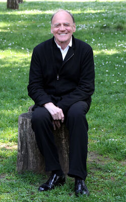 LA FINE E IL MIO INIZIO LA FINE E IL MIO INIZIO