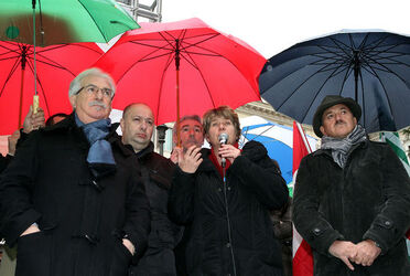 CONFERENZA STAMPA SINDACATI PER RIAPRIRE CONFRONTO CON IL GOVERNO