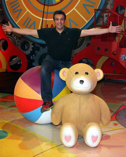 MEDIASET IL BRACCIO E LA MENTE