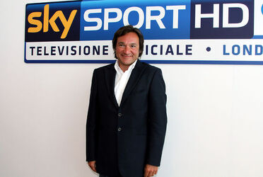 SQUADRA AZZURRA DEI GIORNALISTI SKY ALLE OLIMPIADI DI LONDRA 2012 SQUADRA AZZURRA DEI GIORNALISTI SKY ALLE OLIMPIADI DI LONDRA 2012