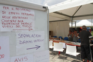 SINDACATI NELLA ZONE TERREMOTATE SINDACATI NELLA ZONE TERREMOTATE