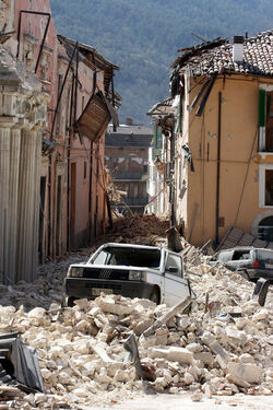 TERREMOTO L AQUILA