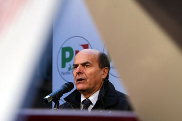 FIRME PER DIMISSIONI BERLUSCONI