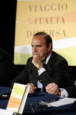 Rome 20th november 2008 Presentazione libro viaggio in un Italia diversa di Bruno Vespa In the picture Bruno Vespa Journalist Author of Book photo by ©AlessandroMeoli StudioFranceschin